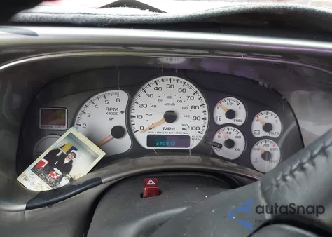 2002 Chevrolet Silverado 1500 Ls z USA, uszkodzony, nr VIN 1GCEC14V02Z338683